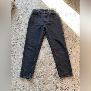ZARA JEANS - SUPER FLATTERING